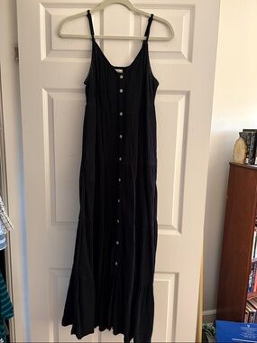 Casual Black Maxi Dress